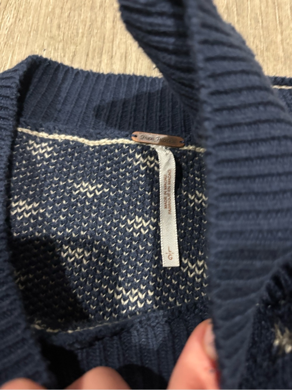 Free People Easy Street Patterned Cropped Sweater Navy Blue Large - Picture 4 of 5